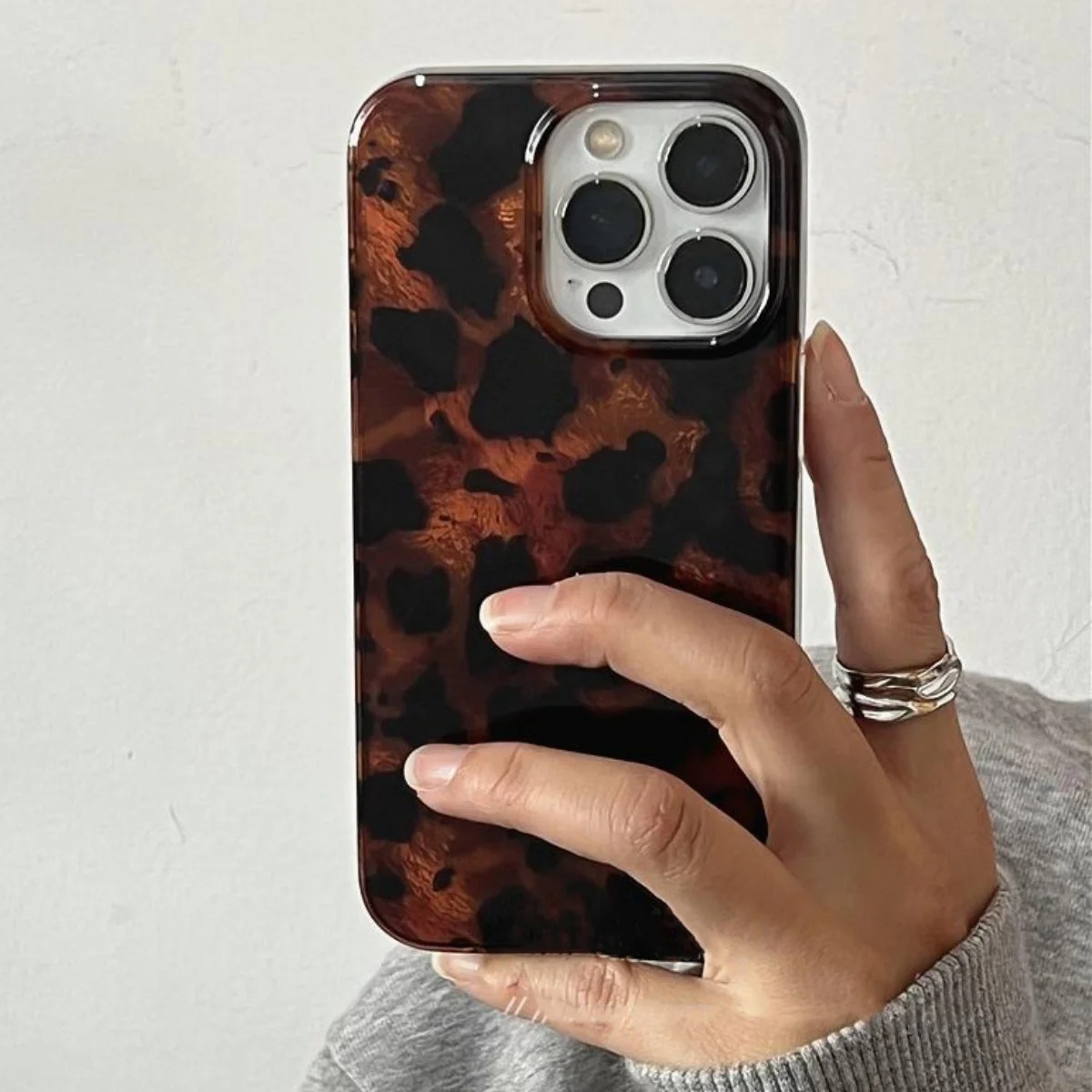 Phone Cases Like Loopy - Ретро-чехол для телефона с лазерной текстурой