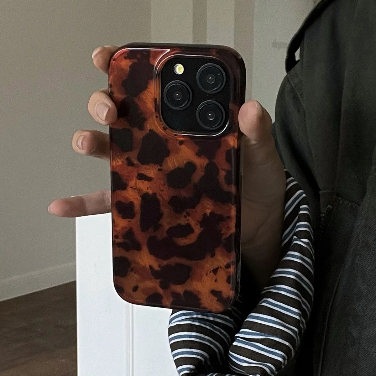 Ретро-чехол для телефона с лаз – обзор и цена Phone Cases Like Loopy